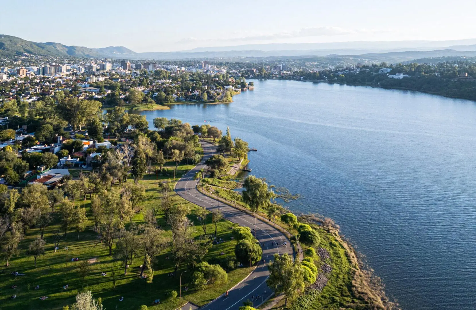 carlos paz.jpg